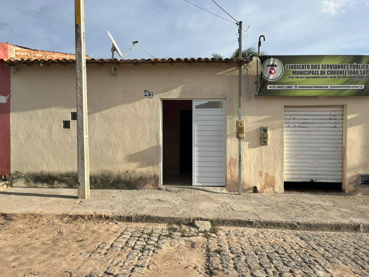 #65 - Casa para Venda em Coronel João Sá - BA