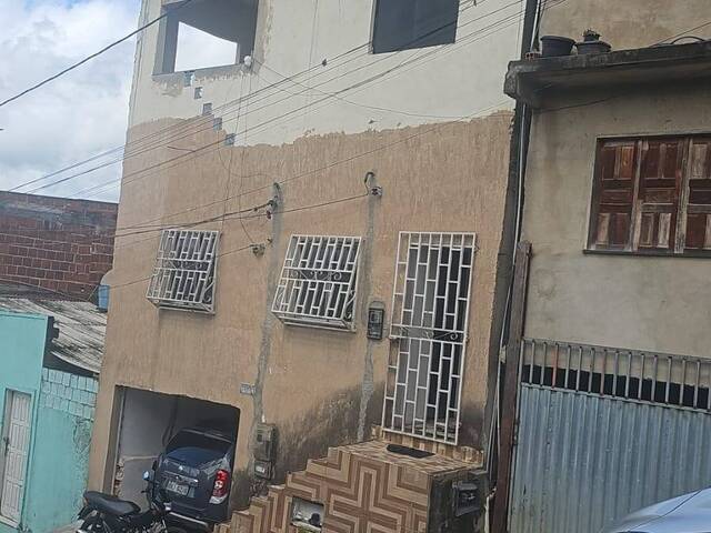 #82 - Casa para Venda em Ubaitaba - BA - 2